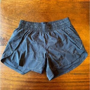 Women’s Athleta Mesh Racer Run mid-rise short, without mesh.